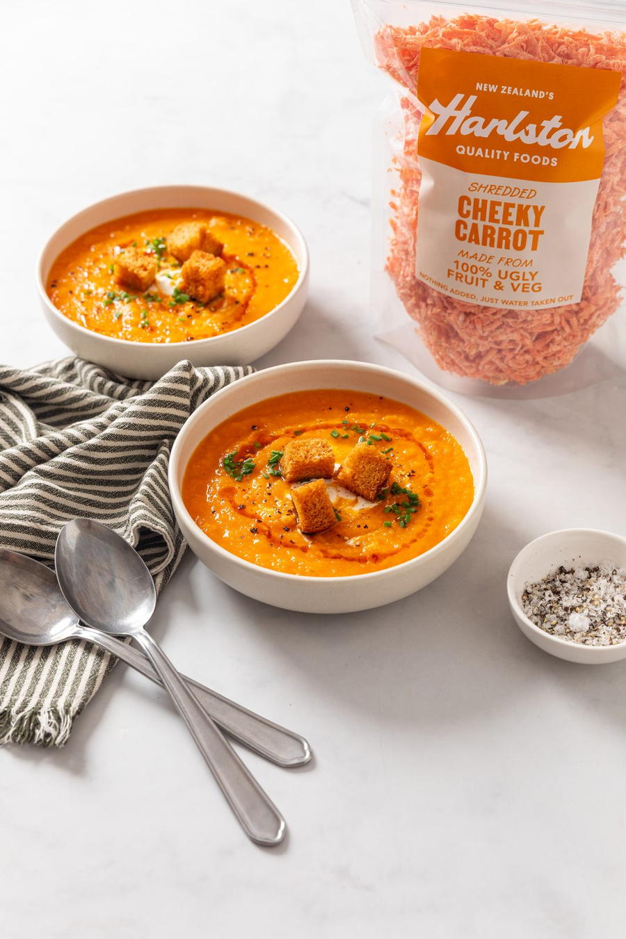 Real Rosti Carrot and ginger soup bowls